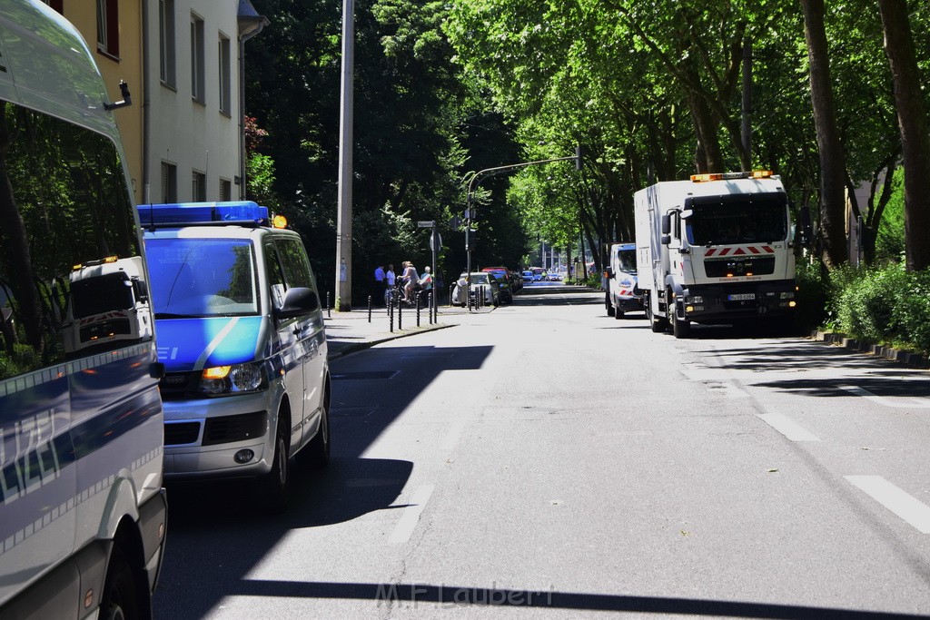 VU Roller KVB Bahn Koeln Luxemburgerstr Neuenhoefer Allee P093.JPG - Miklos Laubert